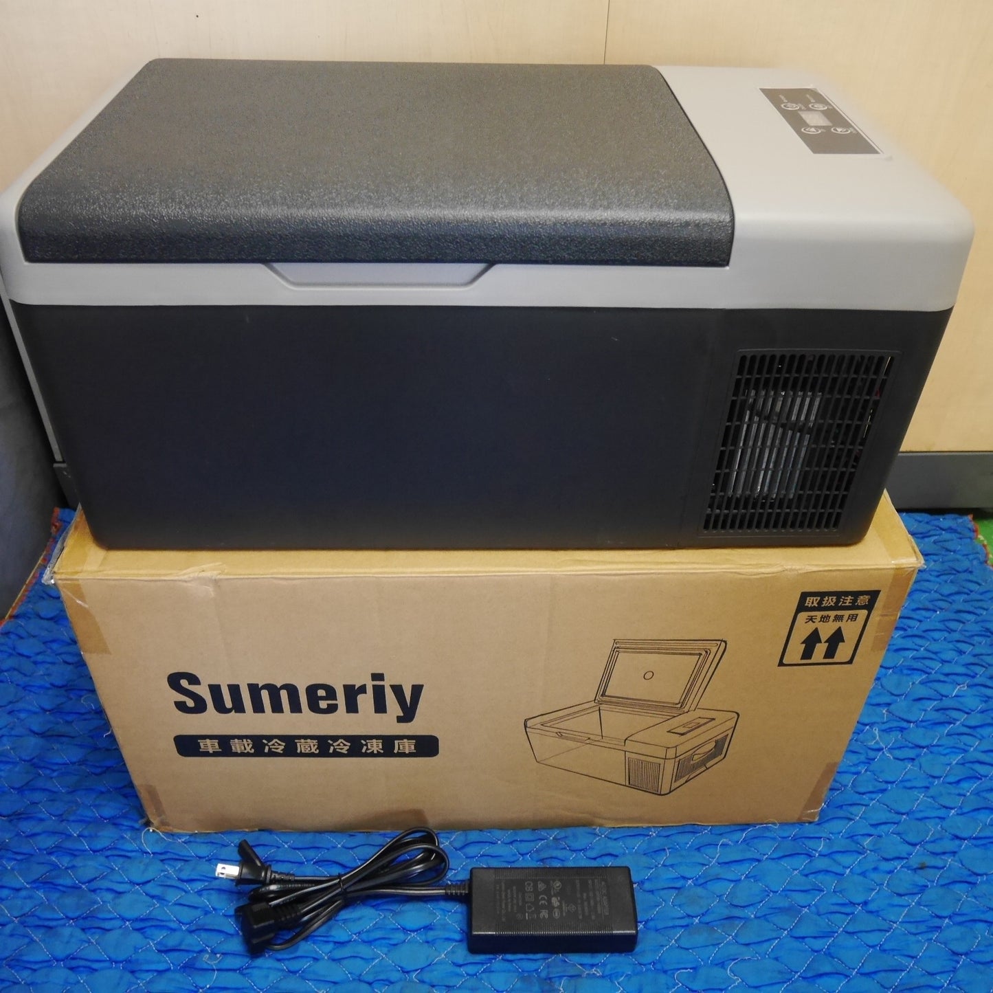 [送料無料] キレイ☆Sumeriy 車載 冷蔵 冷凍庫 K3-BLACK 18L ポータブル 冷蔵庫☆