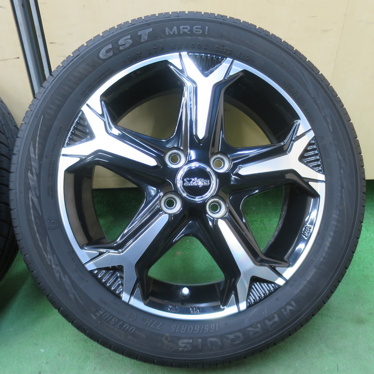 バリ溝！23年！キレイ！9.5分★165/60R15 マーキス CST MR61 WILD CRUISING KC-α ワイルドクルージング 15インチ ハスラー ソリオ 等 PCD100/4H★6022811イノ