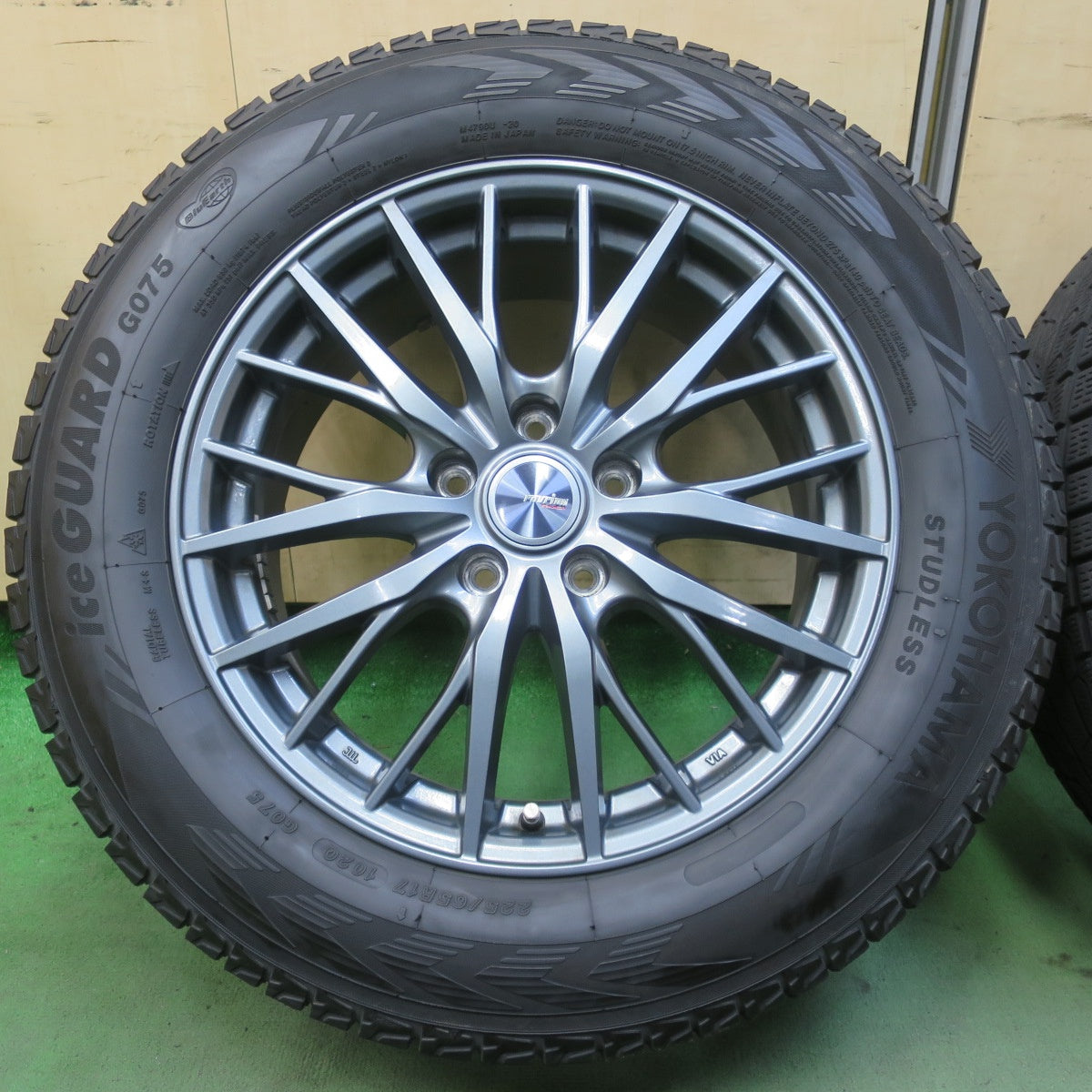 キレイ！22年◎スタッドレス 225/65R17 ヨコハマ アイスガード G075 ravrion RM01 ラブリオン 17インチ PCD114.3/5H◎6081108IMス
