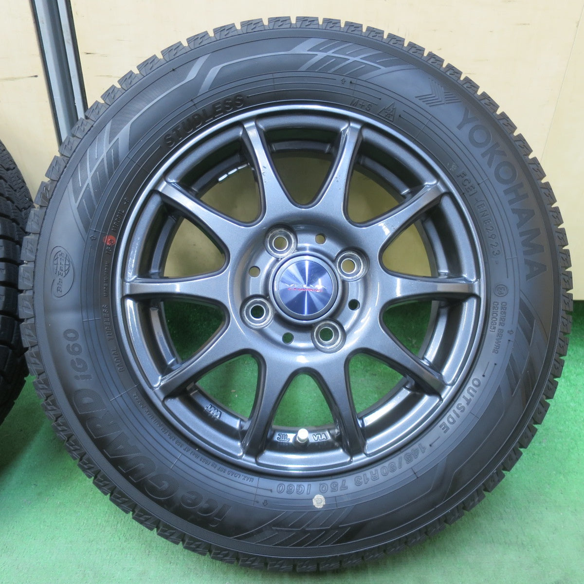バリ溝！23年！9分★スタッドレス 145/80R13 ヨコハマ アイスガード iG60 VELVA CHARGE ヴェルヴァ 13インチ PCD100/4H★6011706イス