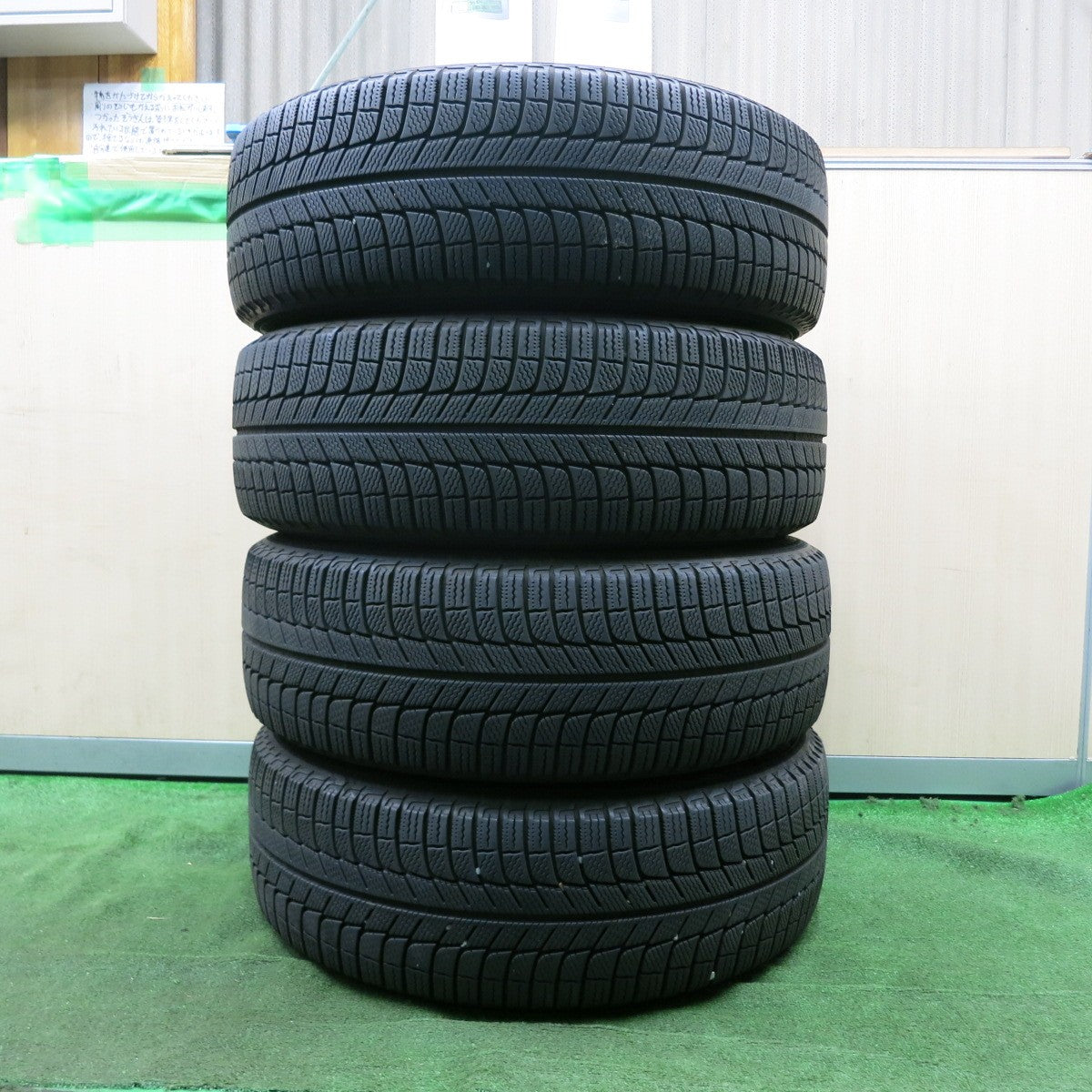 *送料無料* センサー付！バリ溝！綺麗！8.5分★レクサス RX450h バージョンL 純正 235/55R20 スタッドレス ミシュラン X-ICE XI3 PCD114.3/5H★4061403NJス