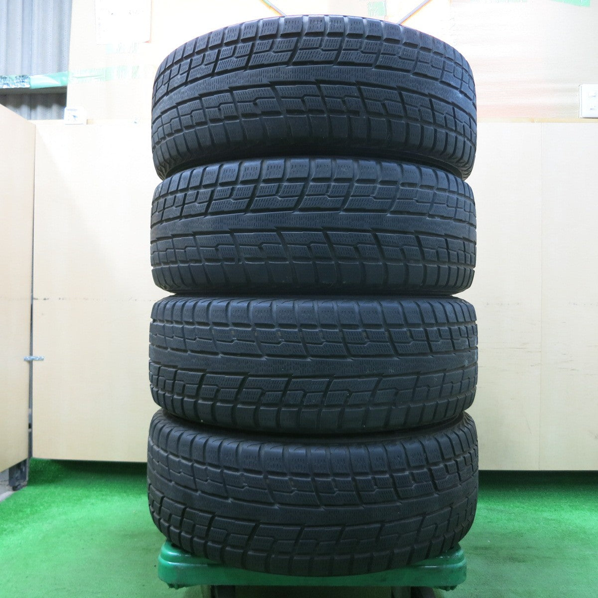 *送料無料* キレイ★レクサス RX450h 純正 235/60R18 スタッドレス ヨコハマ ジオランダー i/T-S 18インチ PCD114.3/5H★4040901イス