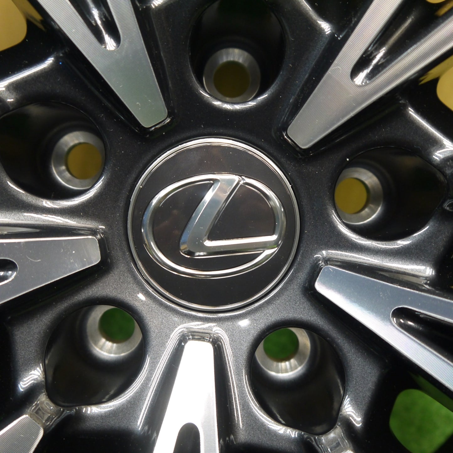 新車外し★レクサス LS Fスポーツ 純正 ホイール 20インチ 20×8.5J PCD120/5H★5111704Hホ