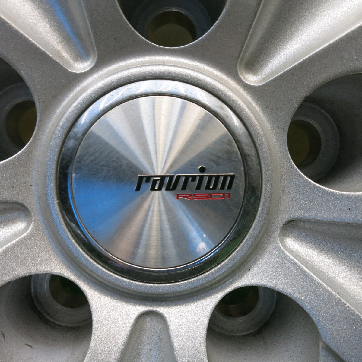 バリ溝！23年！9.5分◎スタッドレス 215/60R17 グッドイヤー アイスナビ7 ravrion RS01 ラブリオン 17インチ PCD114.3/5H◎6090607HAス
