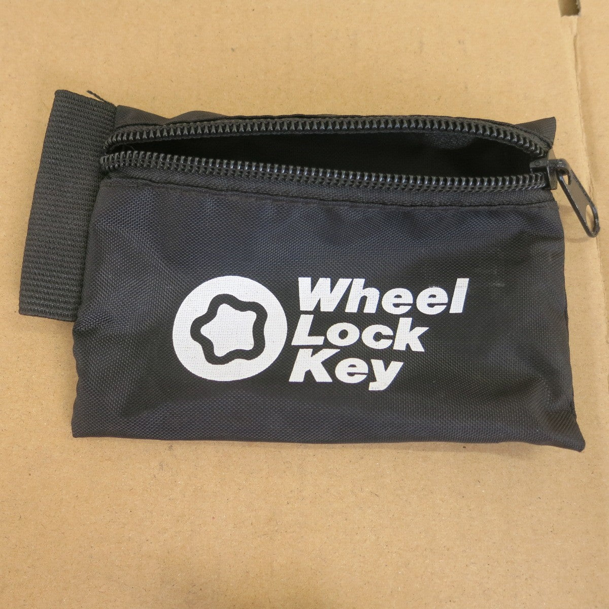 [送料無料] セット◆TRD ロック ナット 20個 ホイール ロック キー 2点 型式 不明◆