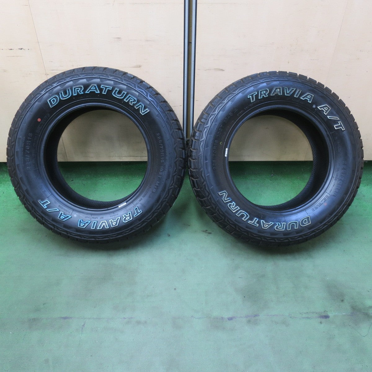 未使用！23年！2本★225/70R16 デュラターン TRAVIA A/T DURATURN 16インチ タイヤ デリカ D:5 エクストレイル CX-5 等★6073005イノタ