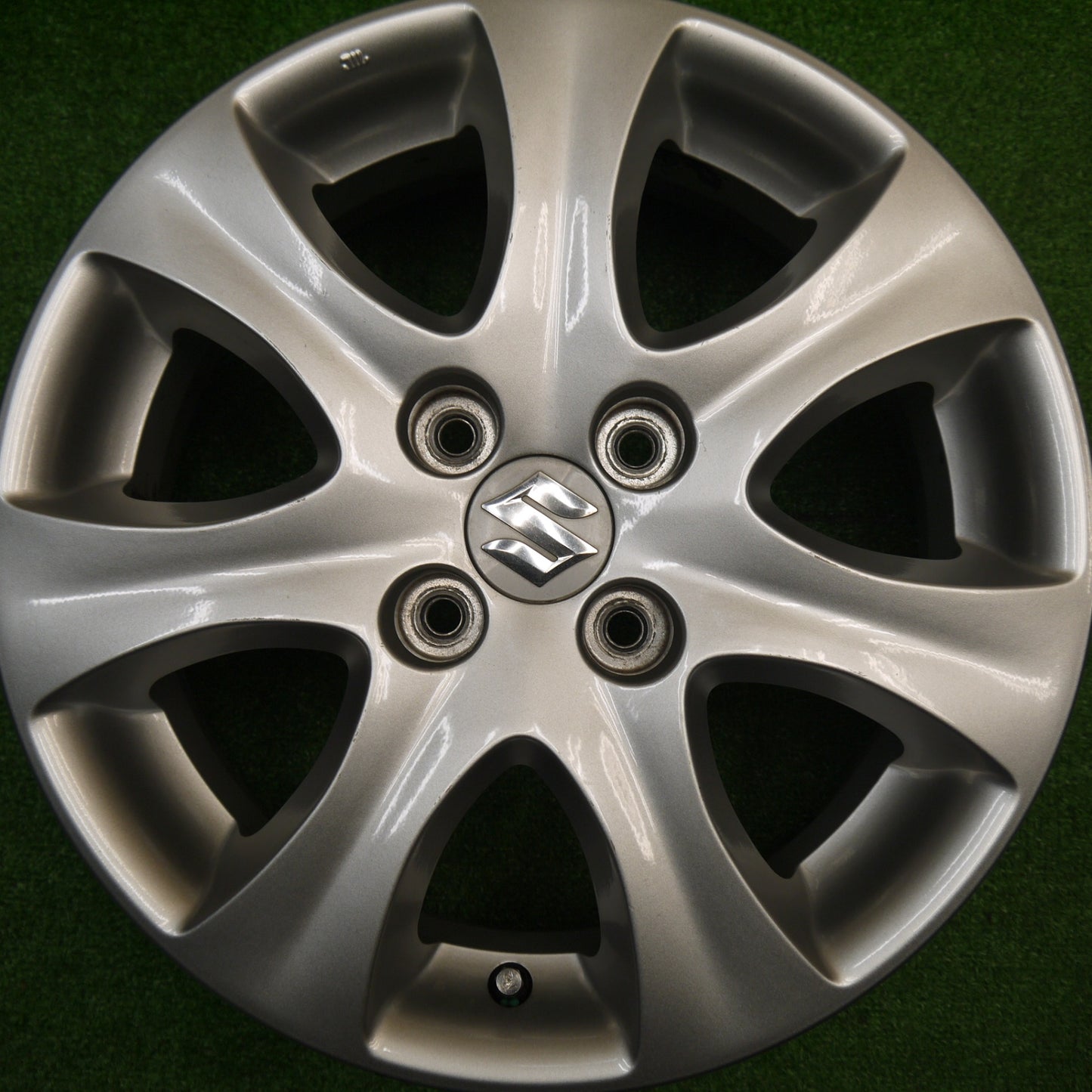 4本価格★スズキ スイフト 純正 ホイール 15インチ 15×5.5J PCD100/4H★5102203Hホ