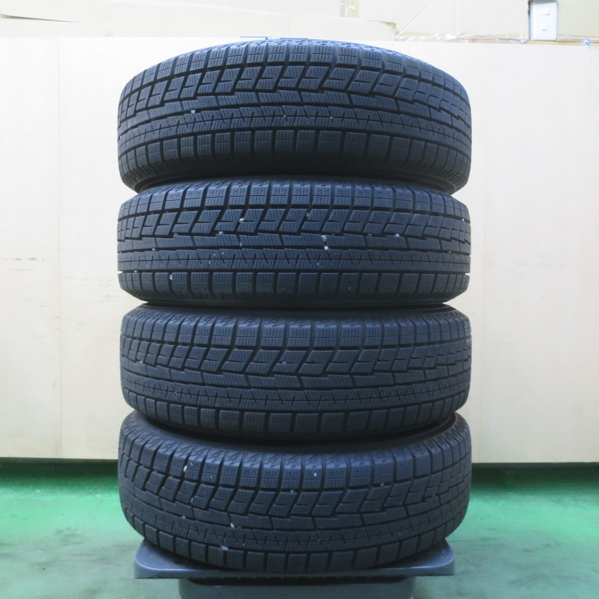 バリ溝！22年！キレイ！9.5分以上★スタッドレス 175/65R15 ヨコハマ アイスガード iG60 KRAITⅡ クレイト2 15インチ PCD100/4H★6031206イス