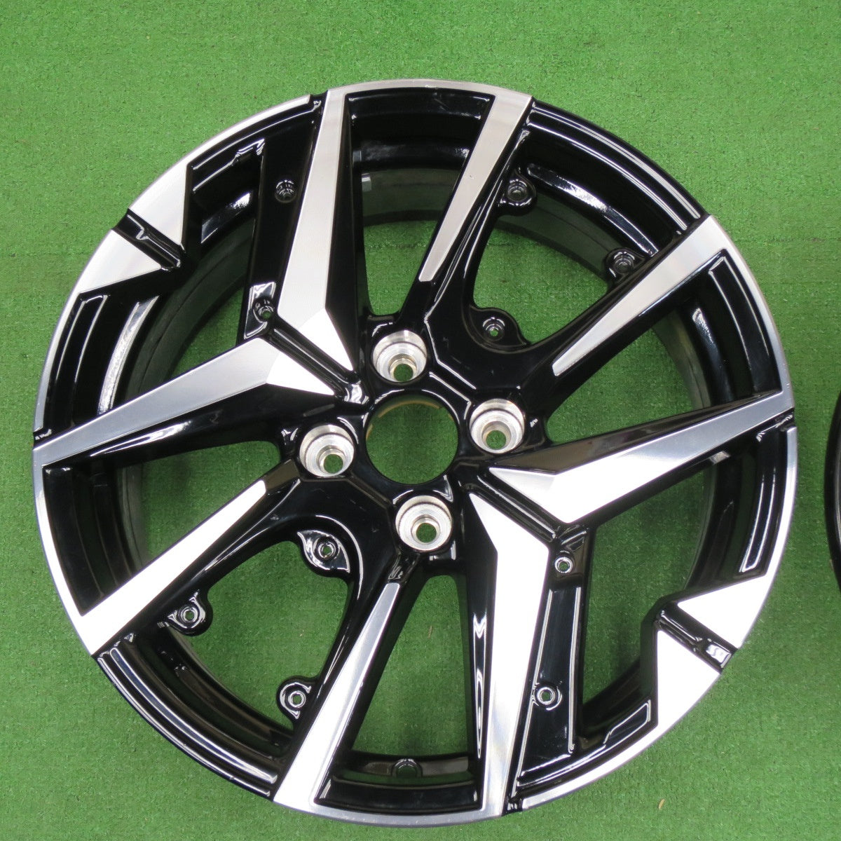 4本価格★プジョー 208 GT 純正 ホイール 17インチ 17×7J PCD108/4H★6061501NKホ
