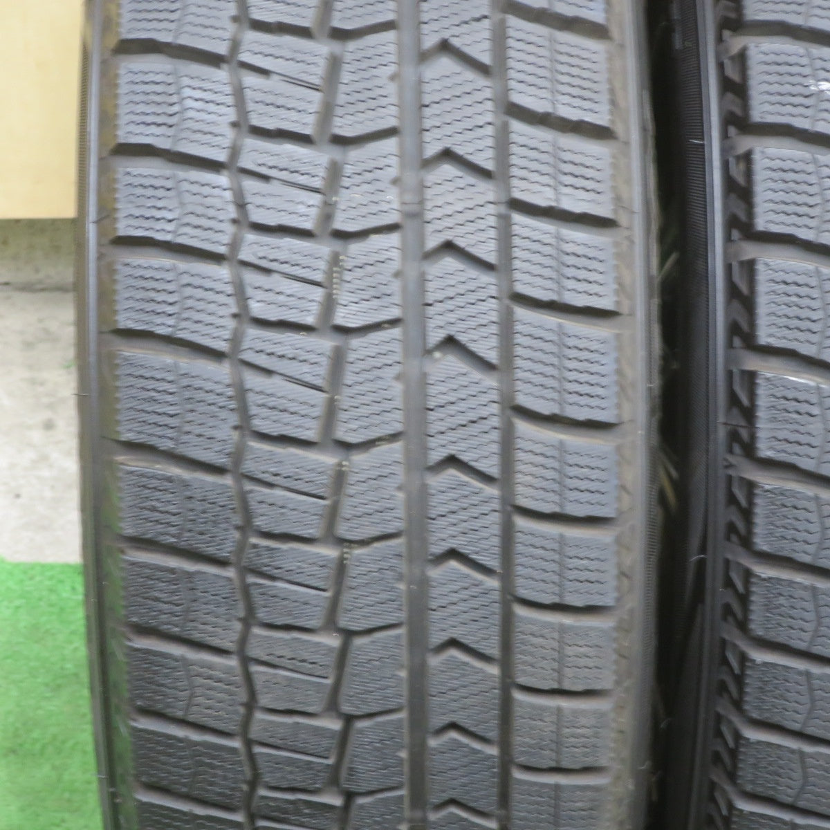 バリ溝！22年！キレイ！9.5分★スタッドレス 205/60R16 ダンロップ ウインターマックス WM02 TEAD テッド 16インチ PCD114.3/5H★6042305TTス