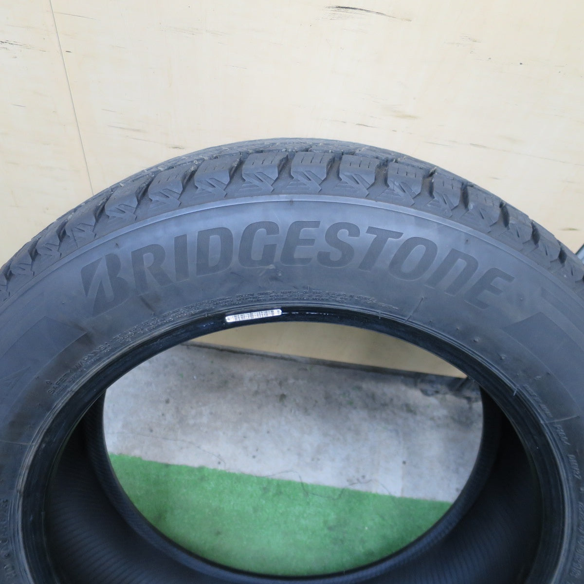 2本価格！23年★スタッドレス 225/60R18 ブリヂストン ブリザック DM-V3 タイヤ 18インチ レクサス NX ハリアー RAV4 等★6020902ナスタ