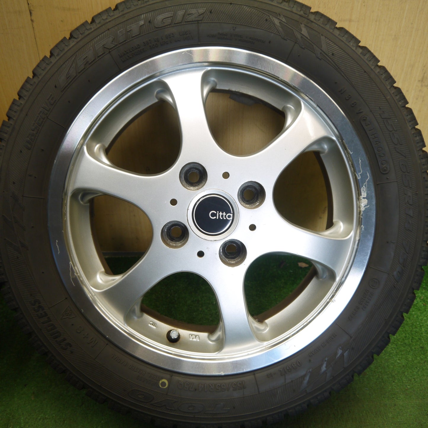 バリ溝！9.5分◎スタッドレス 155/65R14 トーヨー オブザーブ ガリット GIZ Citta 社外 アルミ 14インチ PCD100/4H◎6061506Hス
