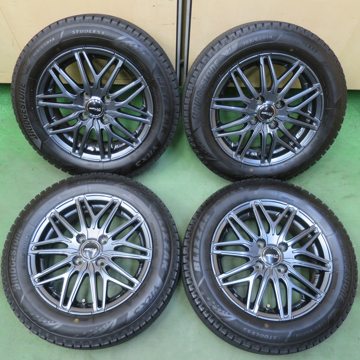 バリ溝！25年！キレイ！ほぼ10分◎スタッドレス 165/65R14 ブリヂストン ブリザック VRX3 SIBILLA NEXT W45 シビラ ネクスト 14インチ PCD100/4H◎6070107イス