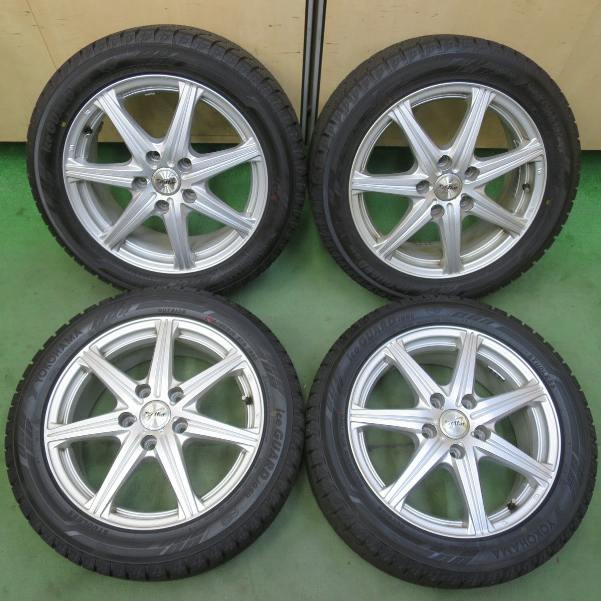 バリ溝！ほぼ10分★スタッドレス 205/50R16 ヨコハマ アイスガード iG60 Treffer トレファー 16インチ PCD114.3/5H★6052802イス