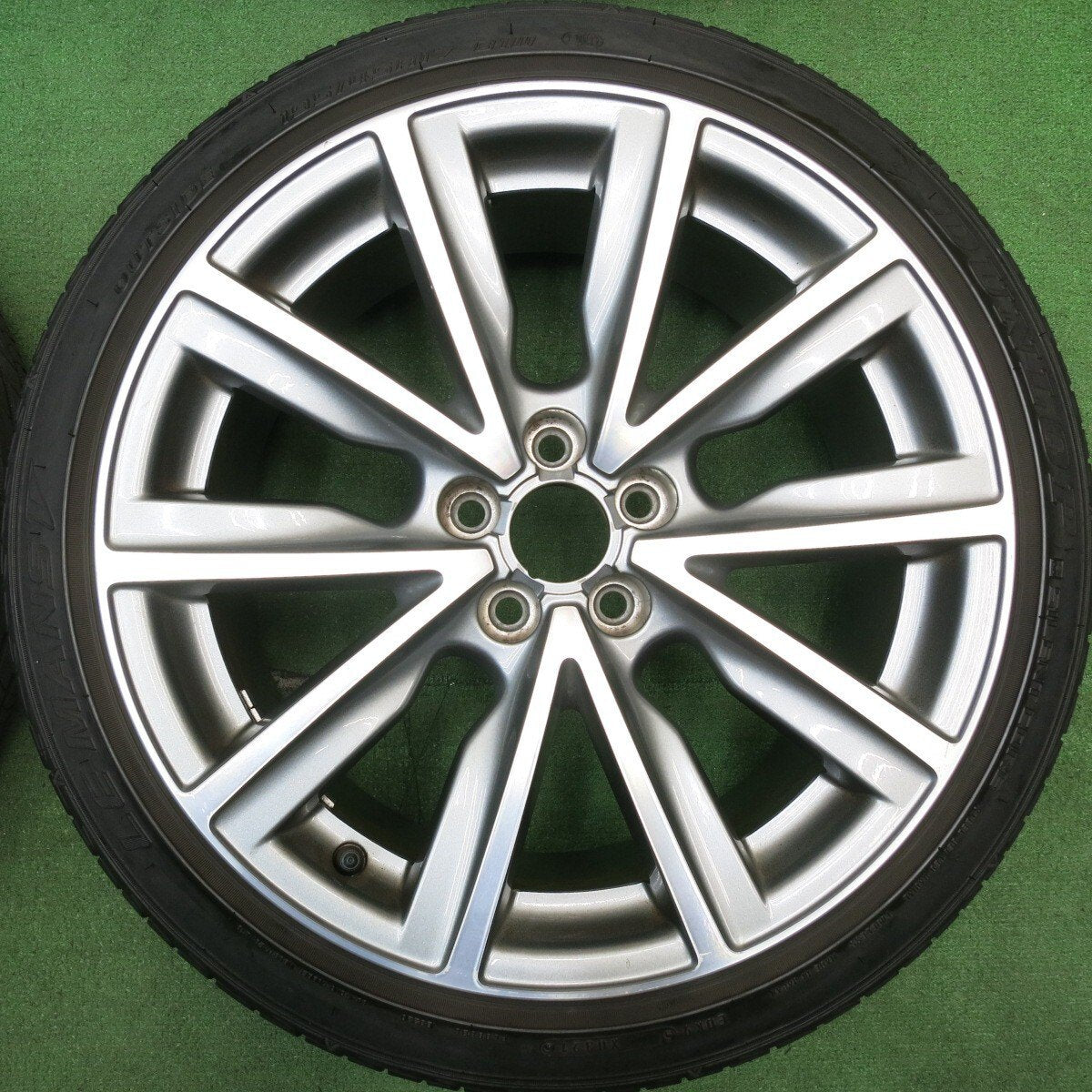 バリ溝！23年！★アウディ A1 スポーツバック 純正 195/45R17 ダンロップ LE MANS V+ 17インチ PCD100/5H★5042712HAノ