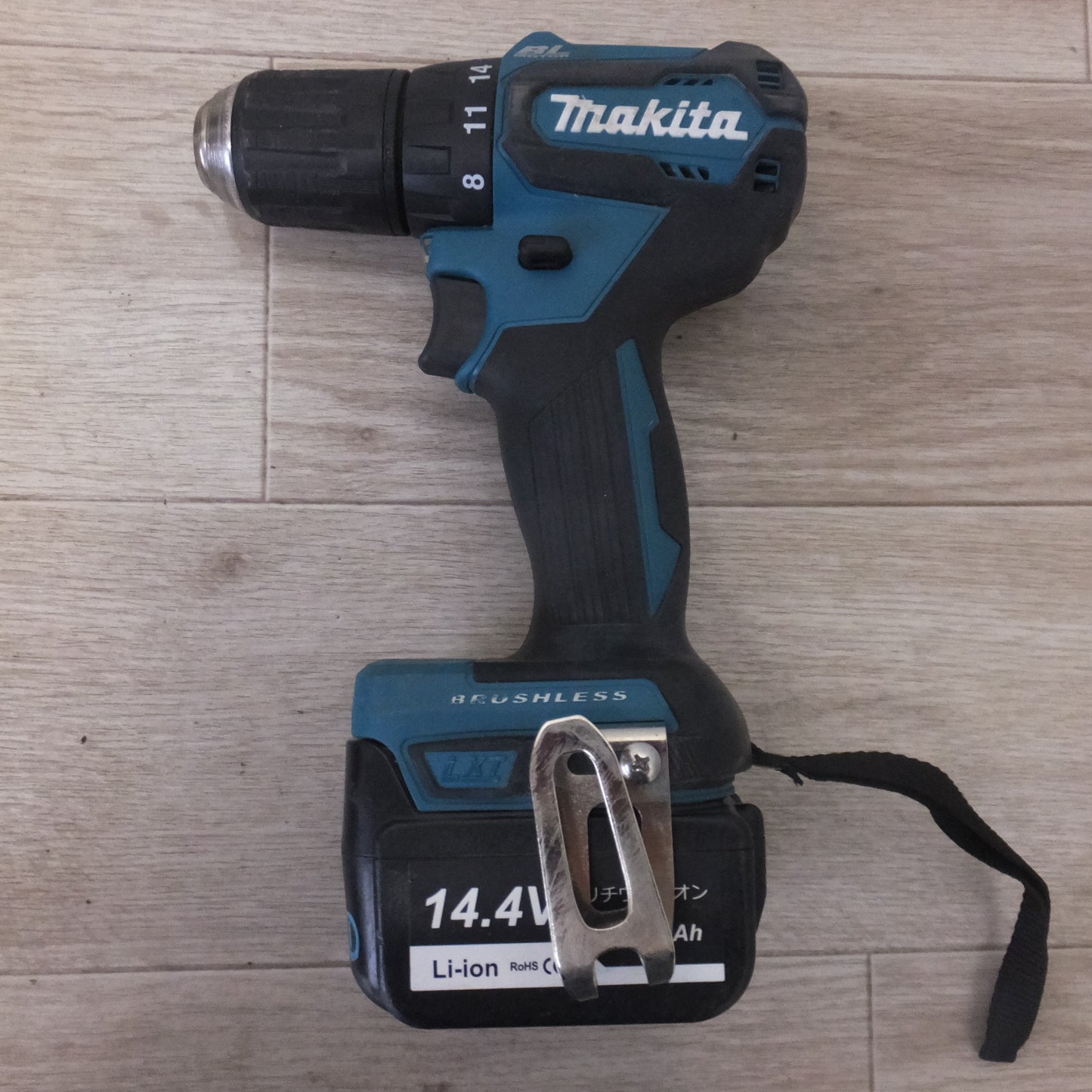 [送料無料] ★マキタ makita 充電式ドライバドリル DF473D　バッテリ BL1460B BL1430　急速充電器 DC18RF　セット★