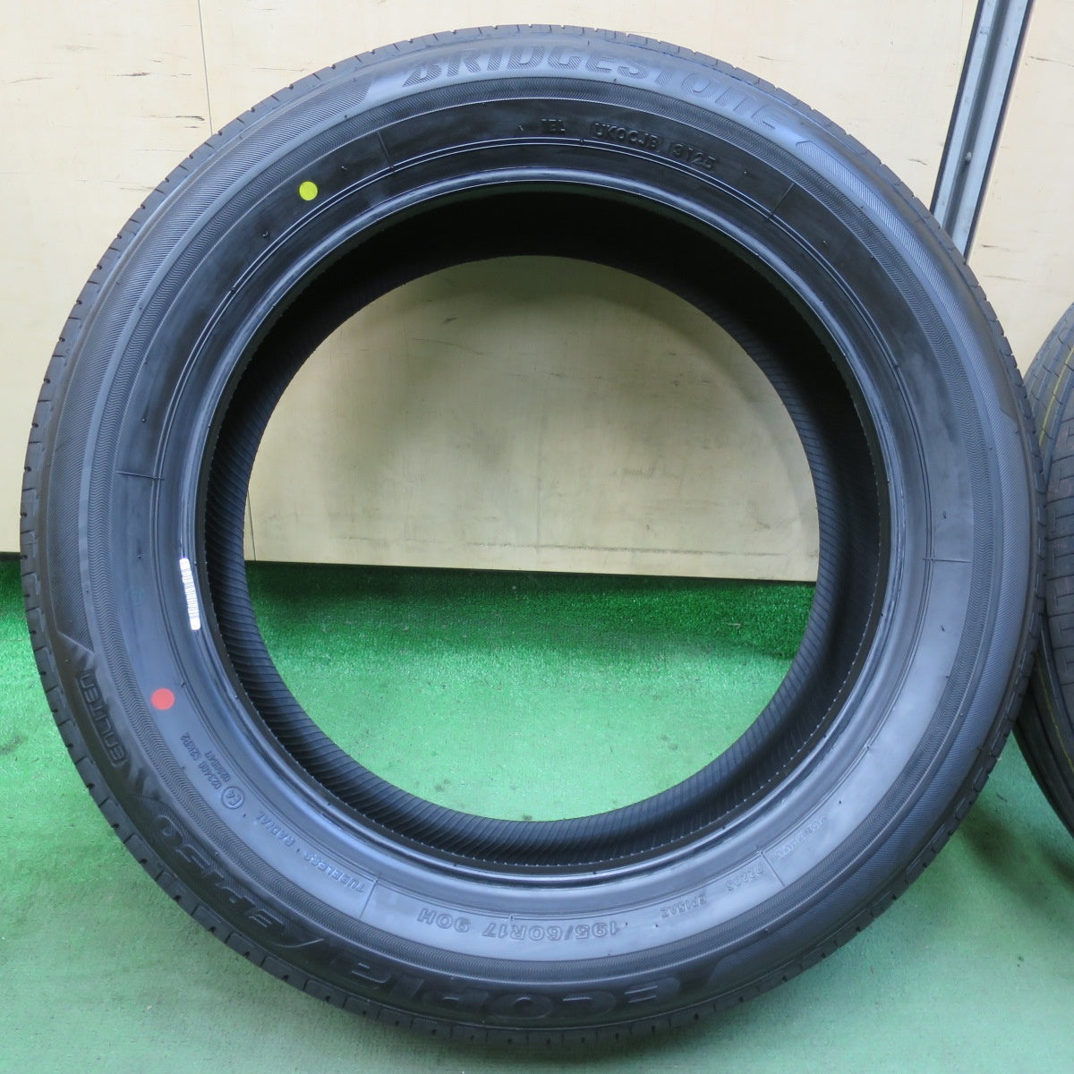 新車外し！25年★195/60R17 ブリヂストン エコピア EP150 タイヤ 17インチ ライズ ロッキー 等★5112208イノタ
