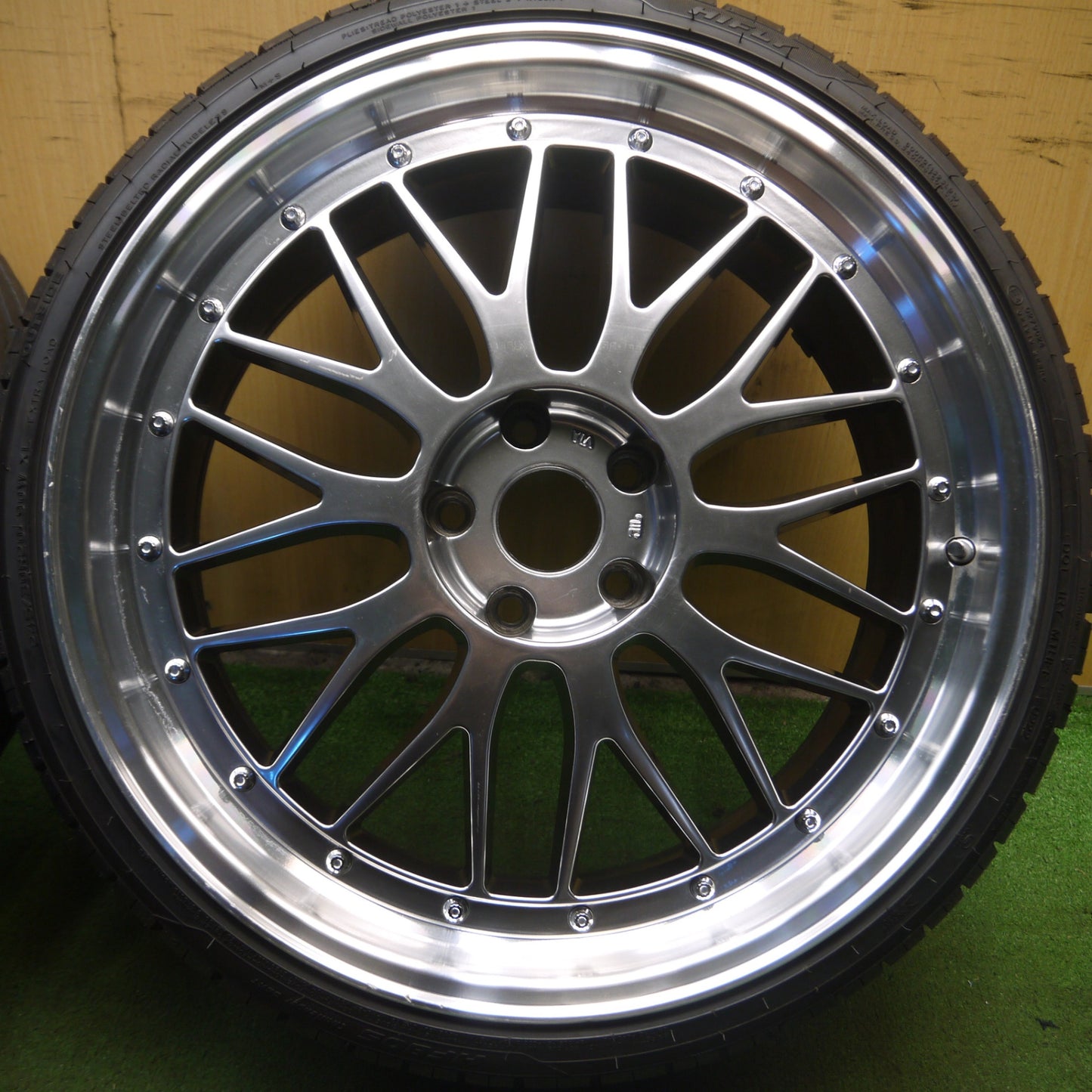 *送料無料* バリ溝！22年！9.5分★BBS LM タイプ 245/30R20 ハイフライ HF805 20インチ PCD114.3/5H★4022806Hノ