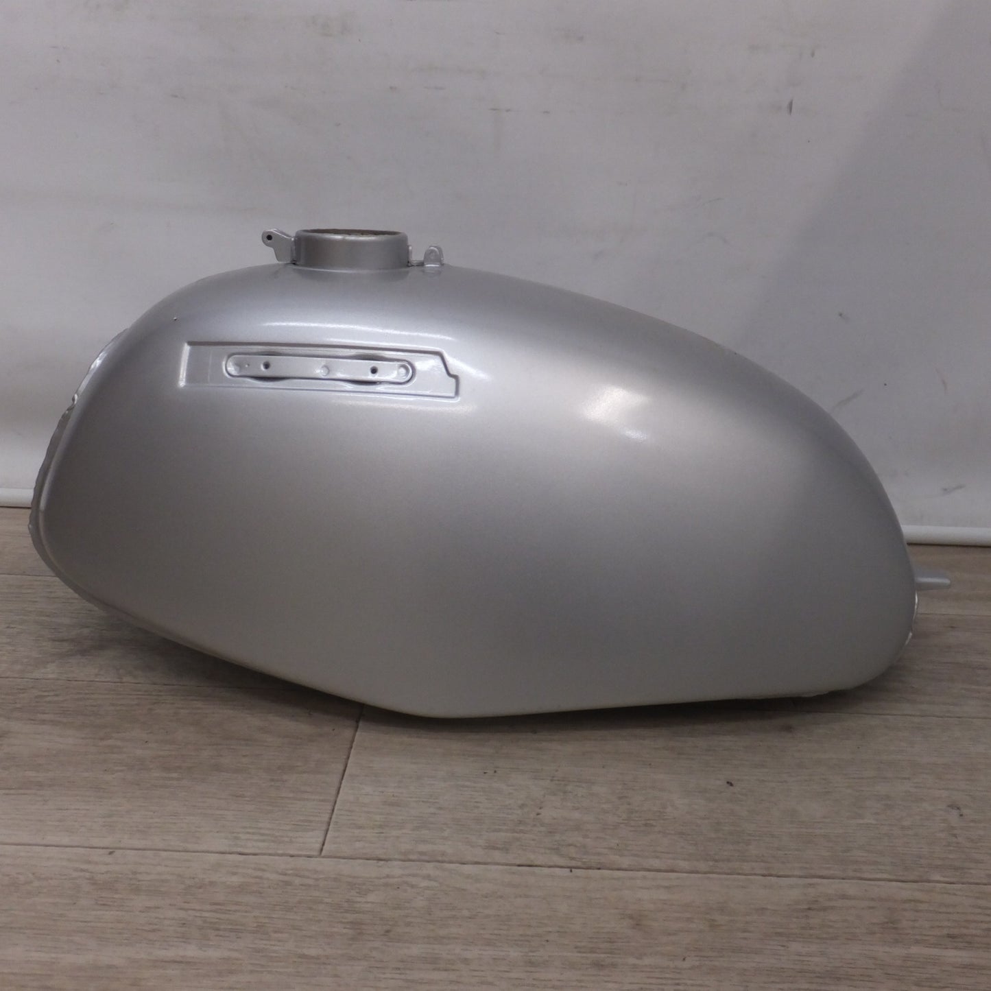 現状品★ホンダ HONDA 純正 ドリーム SL350 ガソリンタンク 形式 不明　旧車 当時物★ [送料無料]