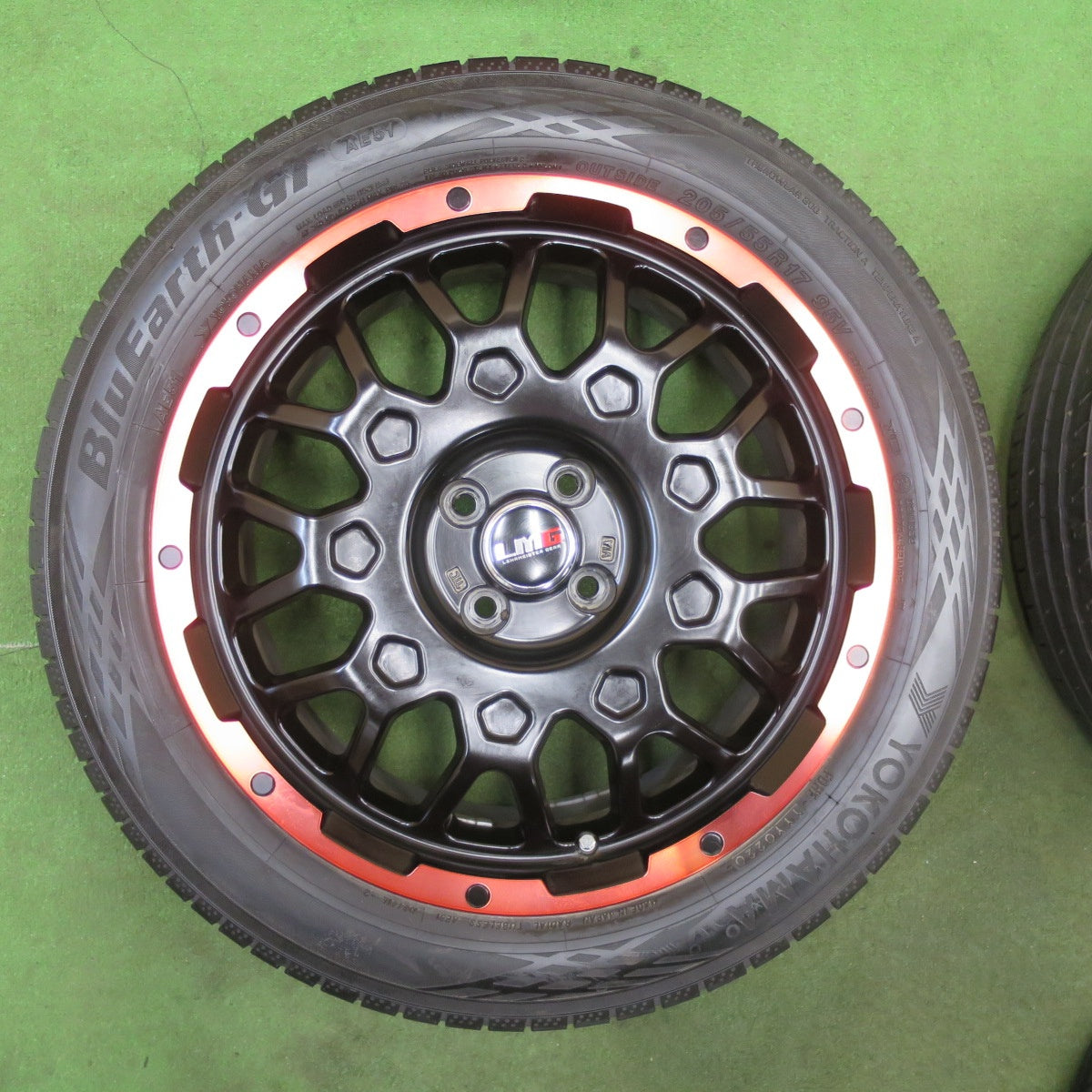 バリ溝！キレイ！9.5分★LMG LEHRMEISTER GEAR MS-9W 205/55R17 ヨコハマ BluEarth-GT AE51 レアマイスター ギア 17インチ PCD100/4H★6022403TTノ