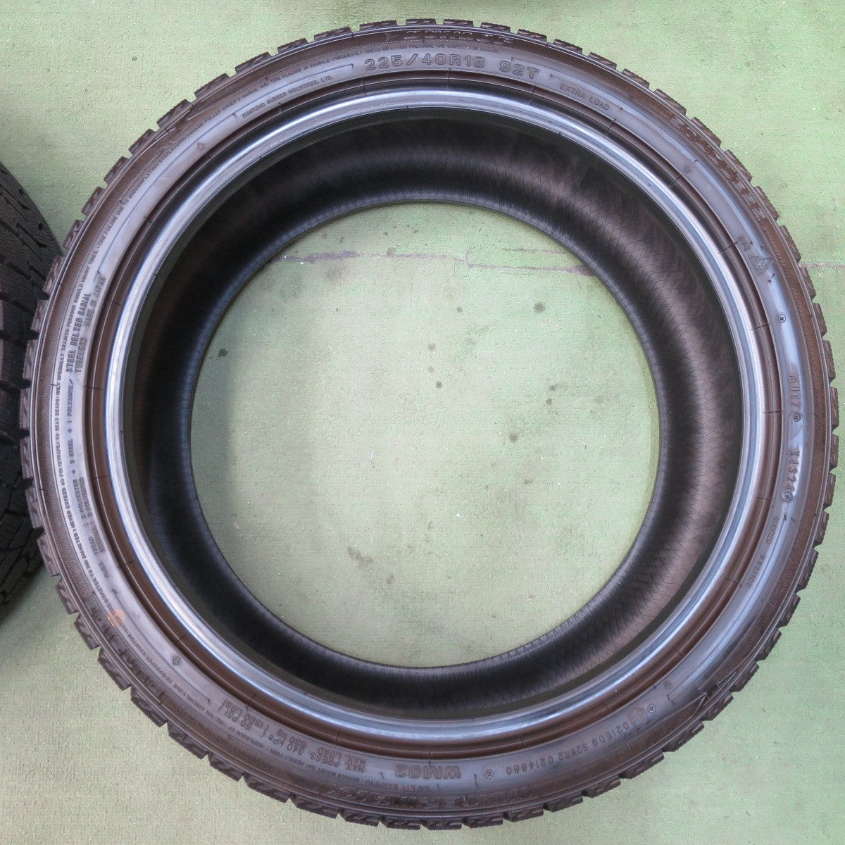 超バリ溝！24年！ほぼ10分★スタッドレス 225/40R18 ダンロップ ウインターマックス WM02 18インチ インプレッサ プリウス カローラツーリング 86 BRZ 等★5112111イスタ