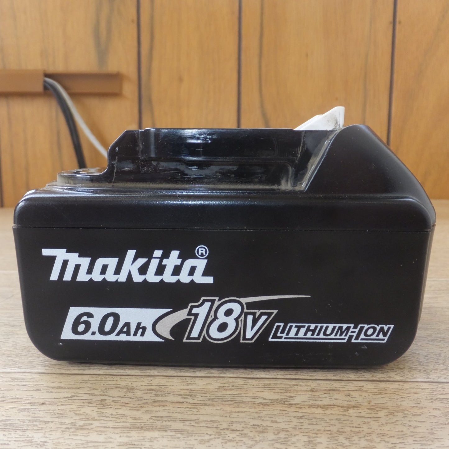 [送料無料] 美品★マキタ makita バッテリ BL1860B　DC18V 6.0Ah 108Wh Li-ion20　雪マーク(2)★