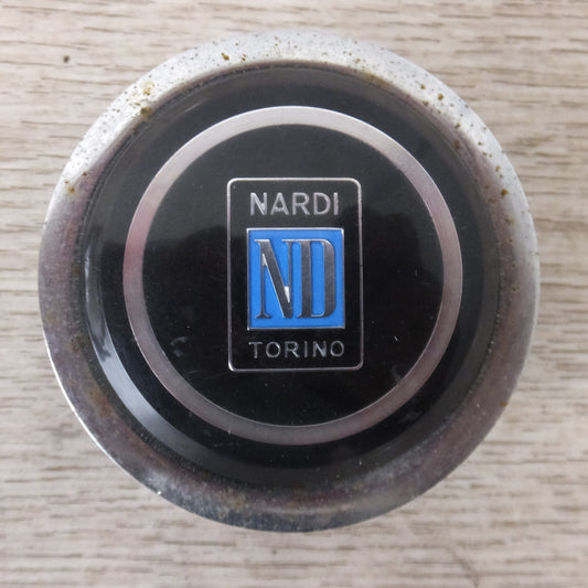 現状品★ナルディ トリノ NARDI TORINO ホーンボタン 旧車 当時物(1)★