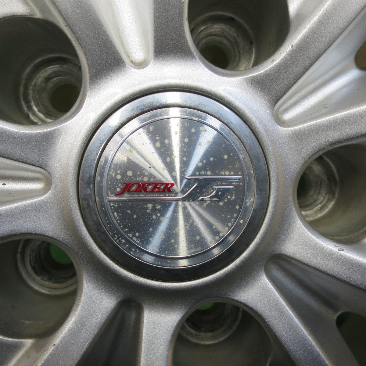 [送料無料] バリ溝！9.5分★スタッドレス 225/65R17 トーヨー ウインター トランパス TX JOKER ジョーカー 17インチ PCD114.3/5H★5031411イス