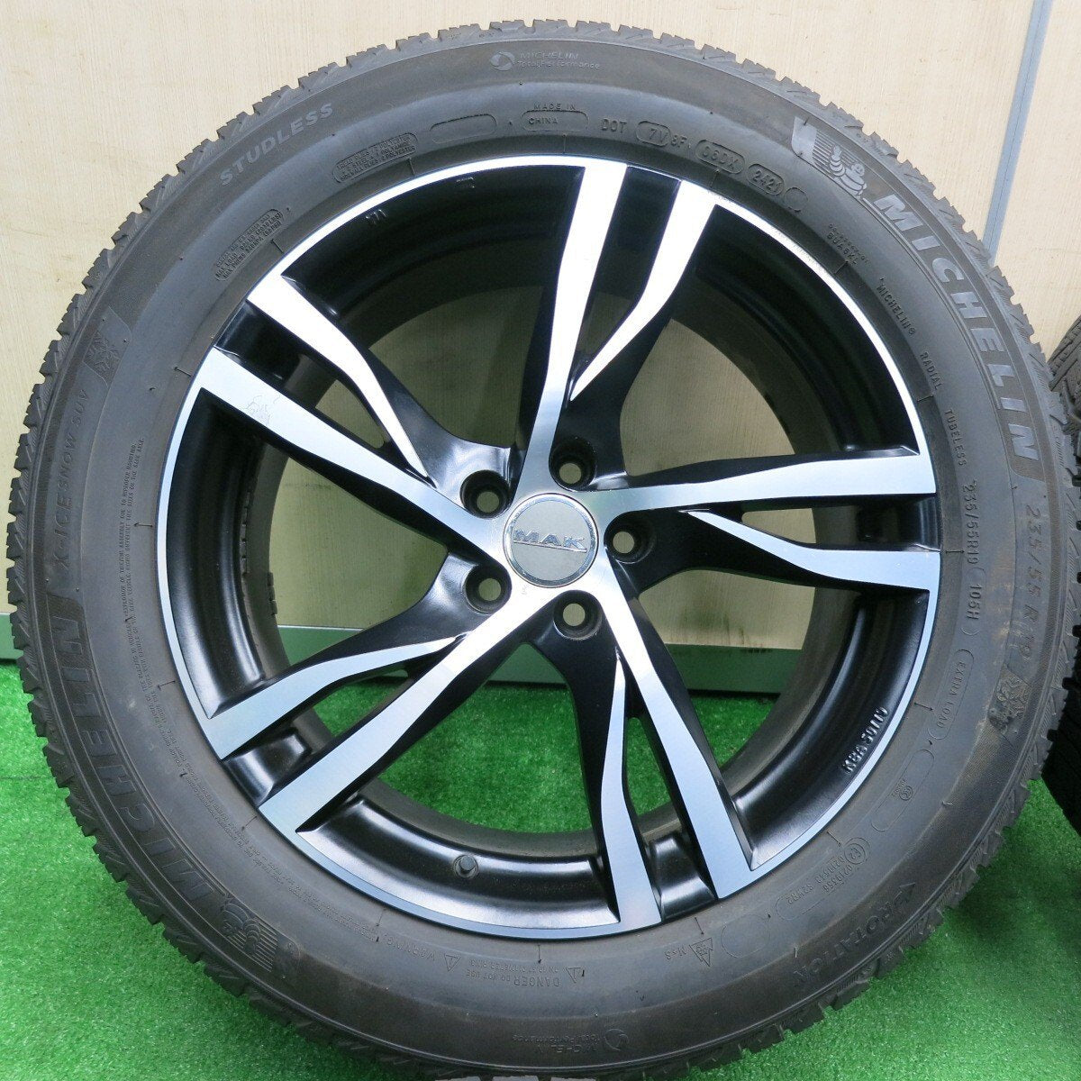 バリ溝！21年！9分★ボルボ 等 MAK STOCKHOLM 235/55R19 スタッドレス ミシュラン X-ICE SNOW SUV 19インチ ストックホルム PCD108/5H★4120806TNス