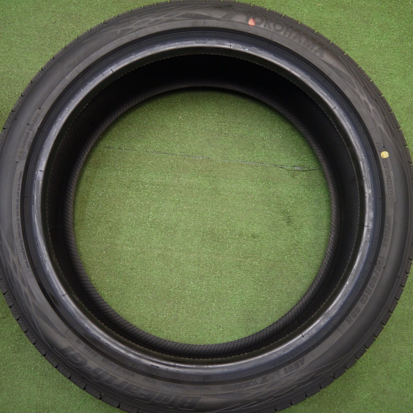 新車外し！25年★195/50R19 ヨコハマ BluEarth-GT AE51 AE51J ブルーアース タイヤ 19インチ 60系 プリウス 等★6020910Hノタ
