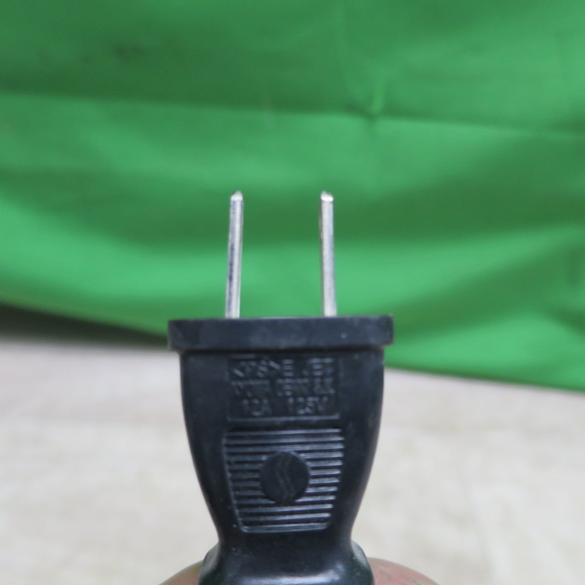 [送料無料] ２台まとめ売り☆マキタ グラインダー 9533BL HITACHI グラインダー XS2000 研磨 研削機 電動 工具 DIY 工事 道具☆