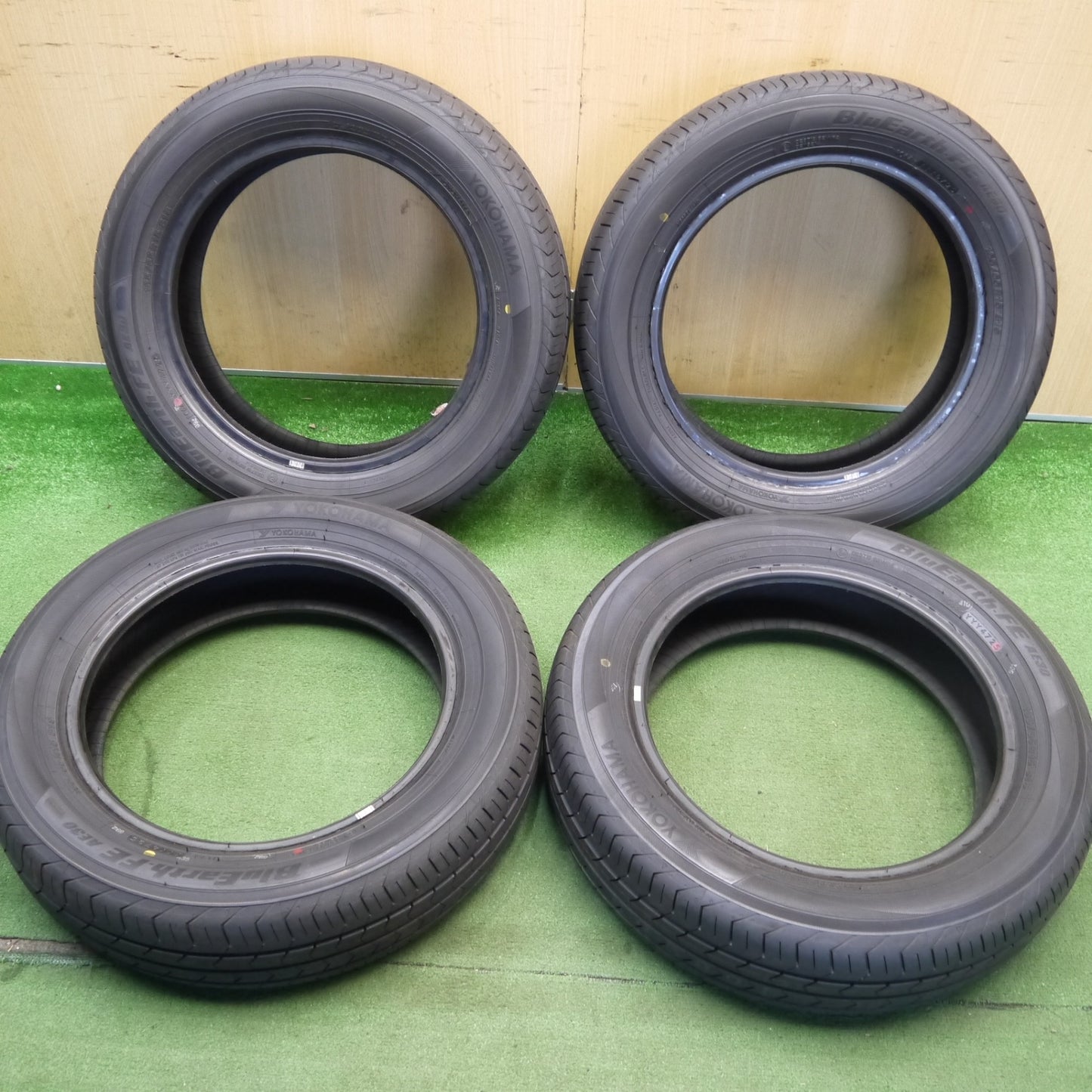 新車外し！25年★165/65R15 ヨコハマ BluEarth-FE AE30 ブルーアース 15インチ タイヤ デリカ D:2 ソリオ タフト 等★6050818Hノタ