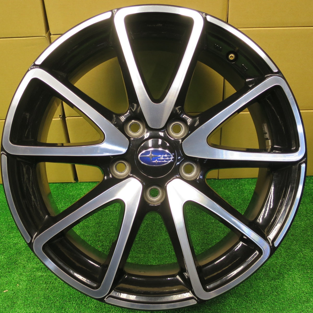 キレイ★スバル レヴォーグ 純正 OP ホイール 17インチ 17×7J TP-2 LFM500 PCD114.3/5H★5111901NKホ