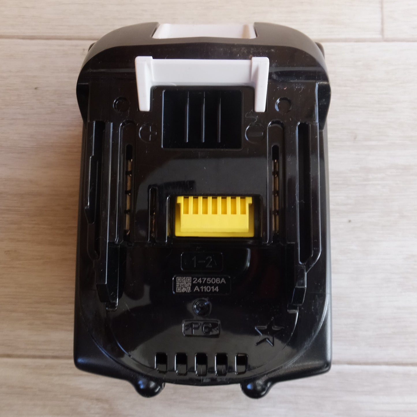 [送料無料] 美品★マキタ makita バッテリ BL1860B　DC18V 6.0Ah 108Wh Li-ion20★