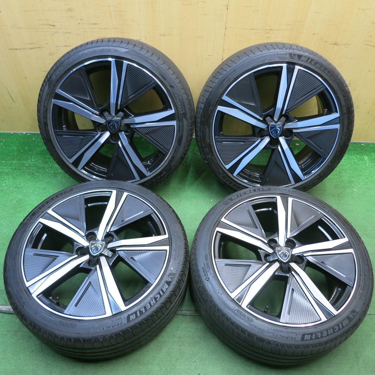 4本価格！24年◎プジョー 308 GT 純正 225/40R18 ミシュラン プライマシー4 S1 ピレリ POWERGY 18インチ PCD108/5H◎6062506HAノ