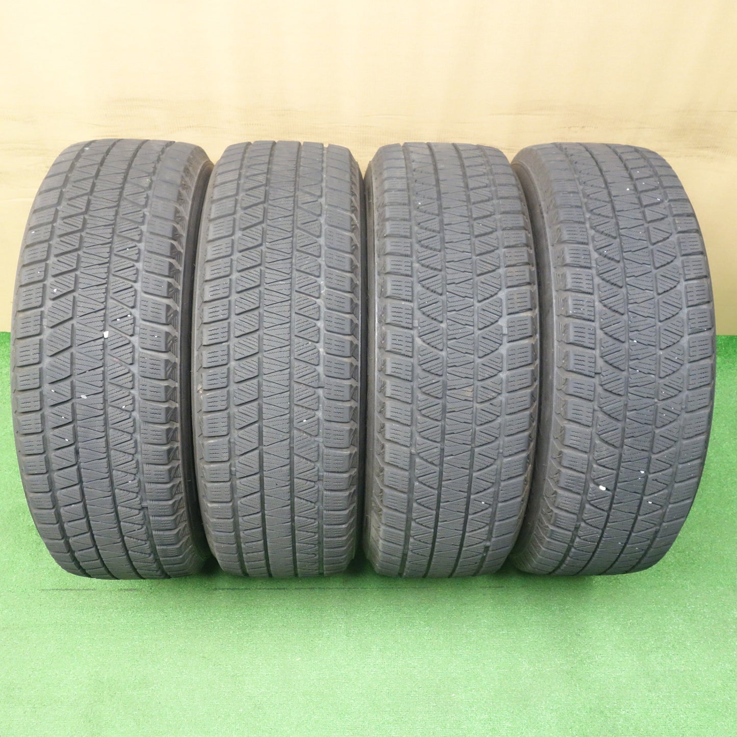 キレイ★アウディ Q5 純正 235/65R17 スタッドレス ブリヂストン ブリザック DM-V3 17インチ PCD112/5H★6041703KTス