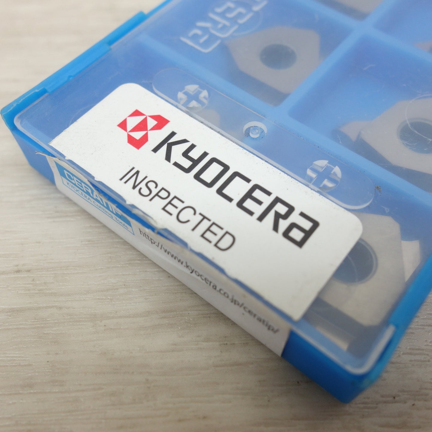 [送料無料] 未使用☆KYOCERA 京セラ チップ GBA43R200-100R TWE06620 KW10☆