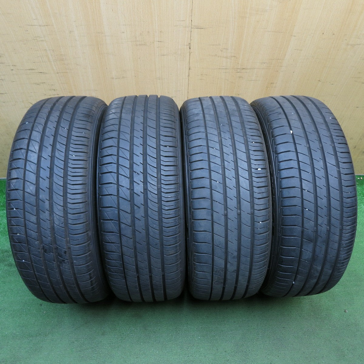 バリ溝！24年！キレイ！9.5分◎日産 ジューク 純正 215/55R17 ダンロップ LE MANS V+ ルマン5+ 17インチ PCD114.3/5H◎6083104KKノ