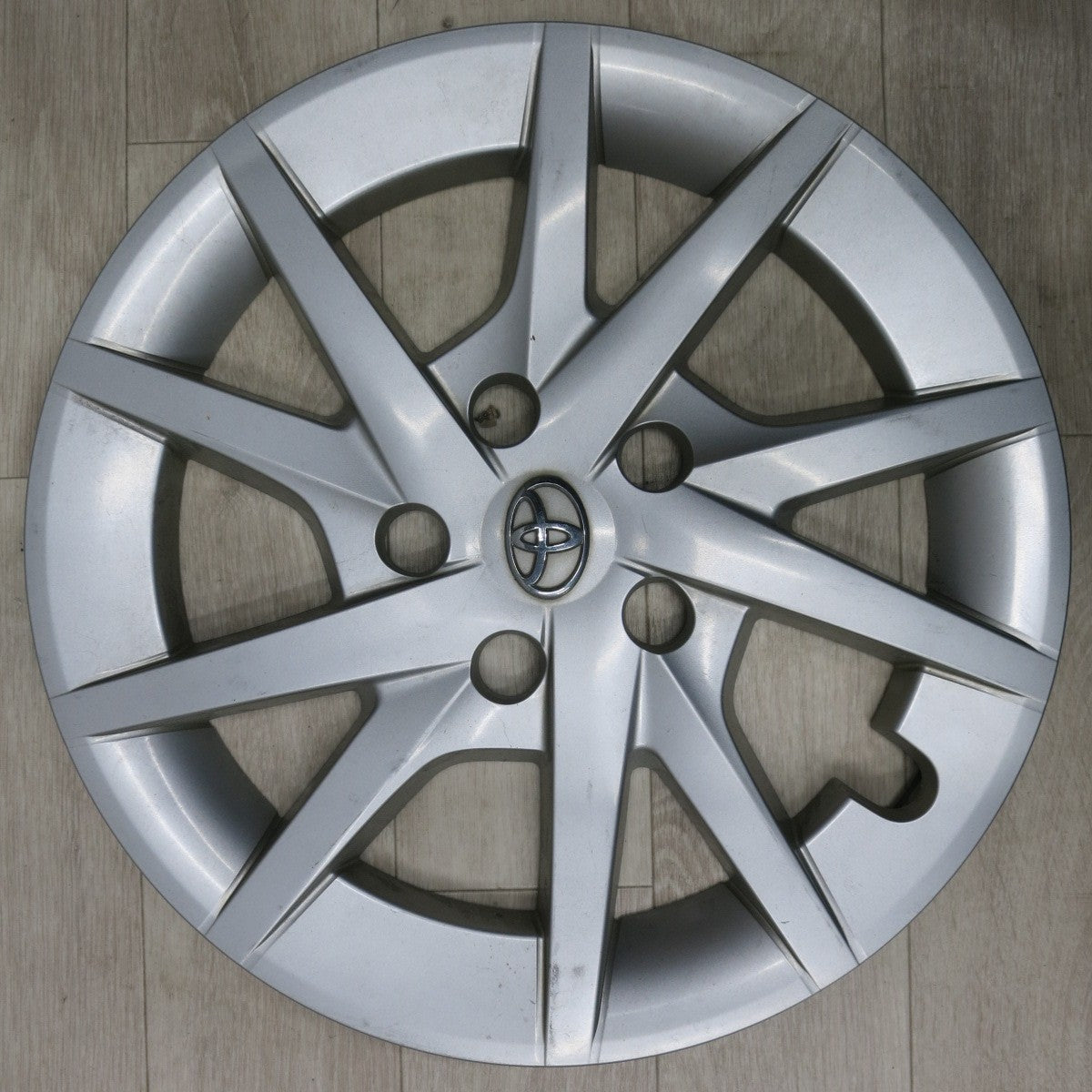 送料無料] 4枚価格◇トヨタ プリウスα 純正 ホイール キャップ カバー