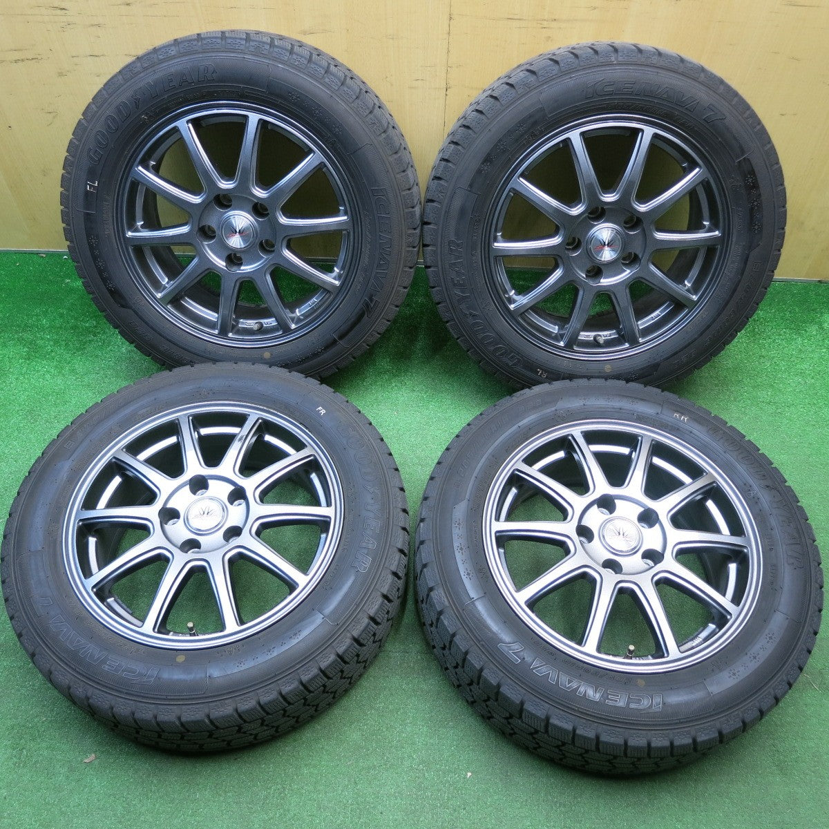 バリ溝！22年！9.5分★LOXARNY SPORT 205/60R16 スタッドレス グッドイヤー アイスナビ7 ロクサーニ スポーツ 16インチ PCD114.3/5H★6011108HAス