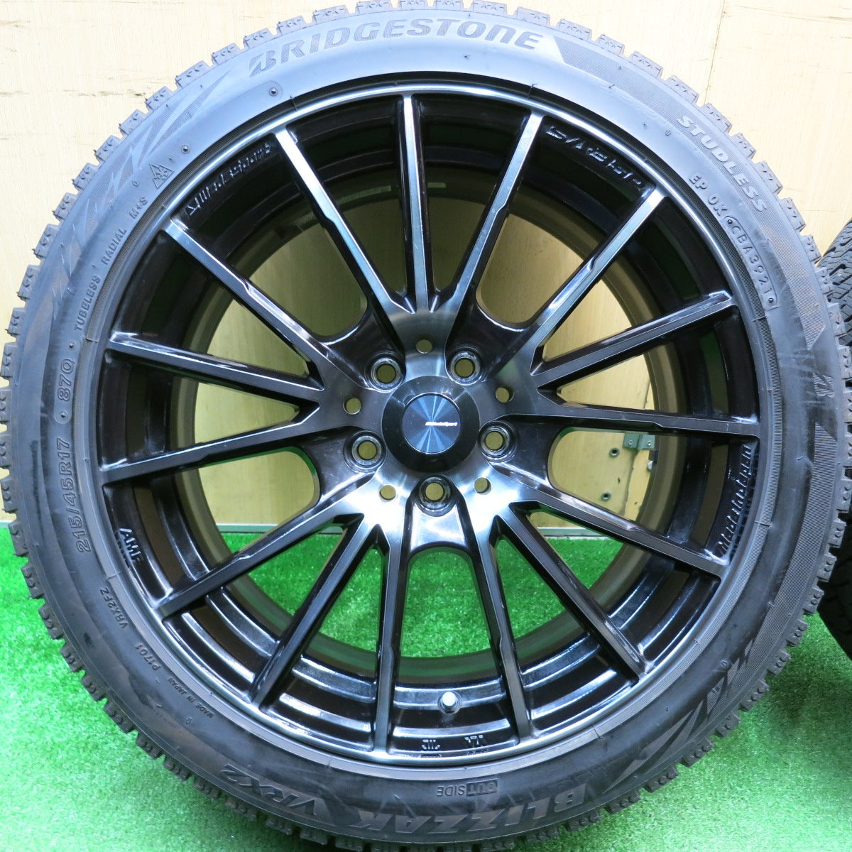 バリ溝！21年！9.5分★86 BRZ 等 wedsSport SA-35R AMF 215/45R17 スタッドレス ブリヂストン ブリザック VRX2 17インチ ウェッズスポーツ PCD100/5H★5121104HAス