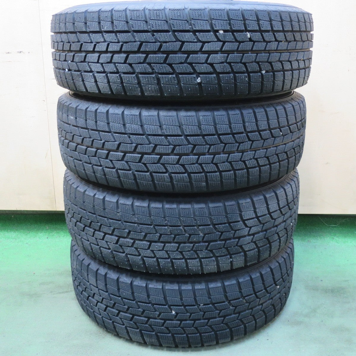 バリ溝！キレイ！ほぼ10分◎スタッドレス 195/65R16 グッドイヤー アイスナビ6 D.O.S. DOS 社外 アルミ 16インチ PCD100/4H◎6100702HNス