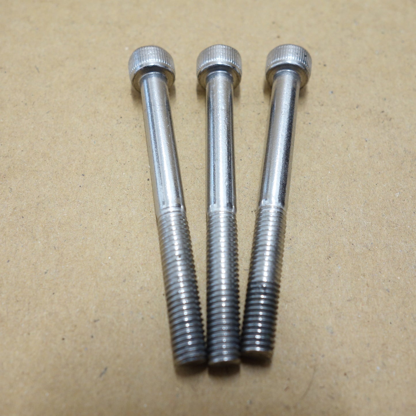 [送料無料] ◆MOMO ステアリング ボス ホーン ボタン モモ ハンドル BOSS 現状品◆