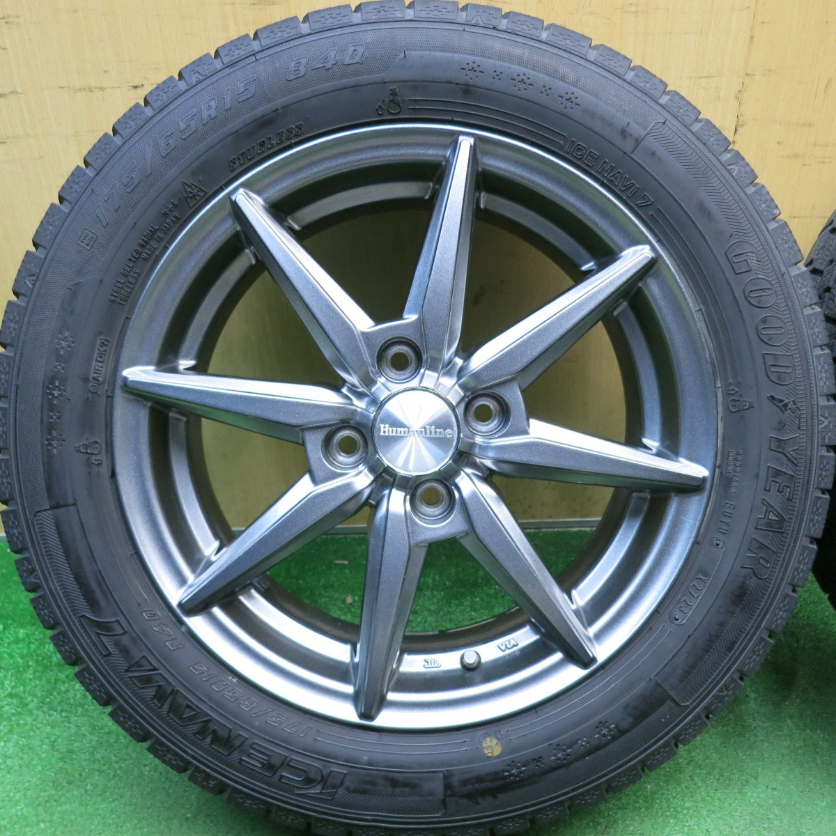 バリ溝！23年！キレイ！9.5分★スタッドレス 175/65R15 グッドイヤー アイスナビ7 Humanline HS-08 ヒューマンライン 15インチ PCD100/4H★6041807HAス