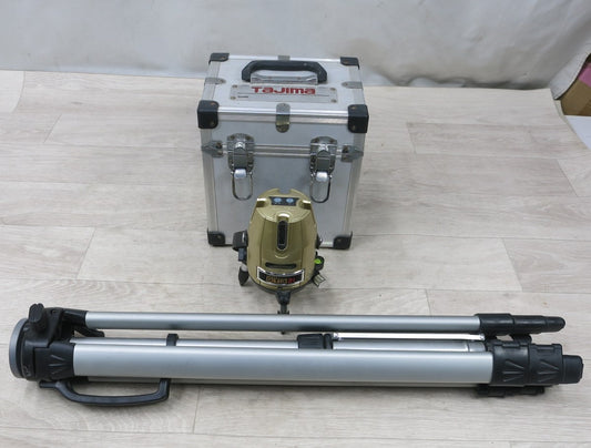 [送料無料] ◆タジマ レーザー 墨出し器 GT3Z-I  本体のみ 受光器なし ケース 三脚付き 墨出器 TAJIMA◆