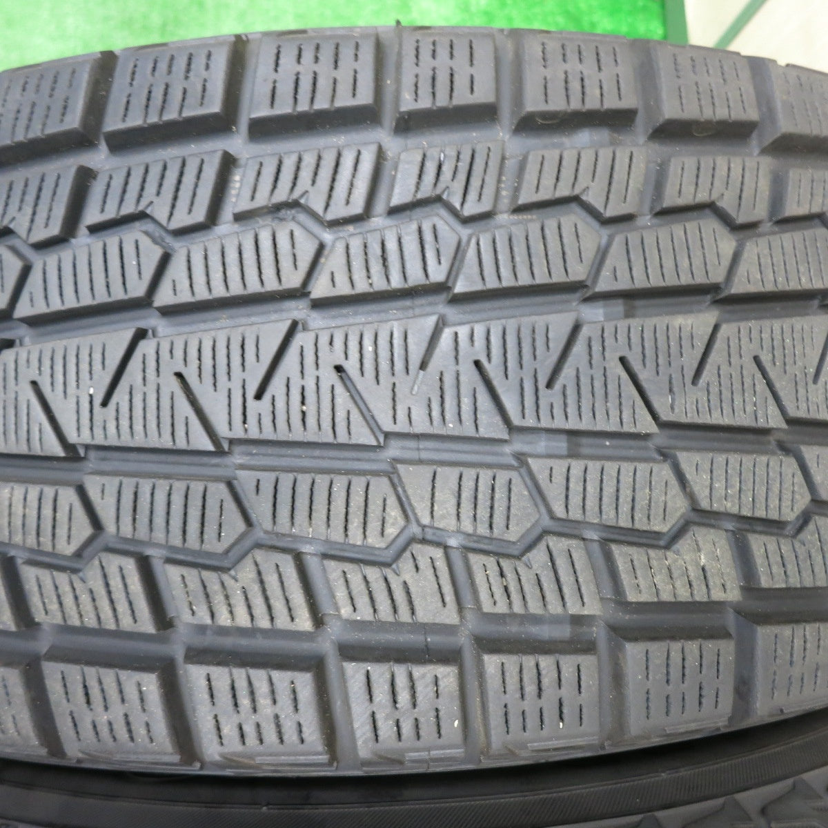 [送料無料] バリ溝！20年！キレイ！9分★スタッドレス 225/65R17 ヨコハマ アイスガード G075 ESTROSA エステローザ 17インチ PCD114.3/5H★4110903NJス