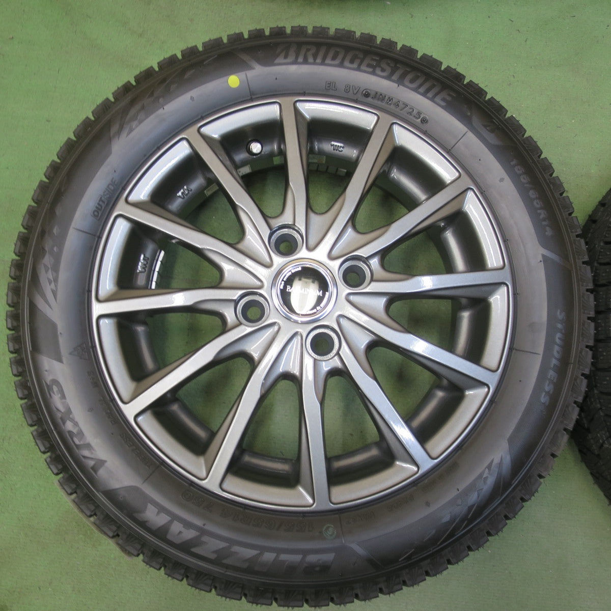未使用！25年◎スタッドレス 155/65R14 ブリヂストン ブリザック VRX3 BALMINUM AR12 バルミナ 14インチ PCD100/4H◎6061207イス