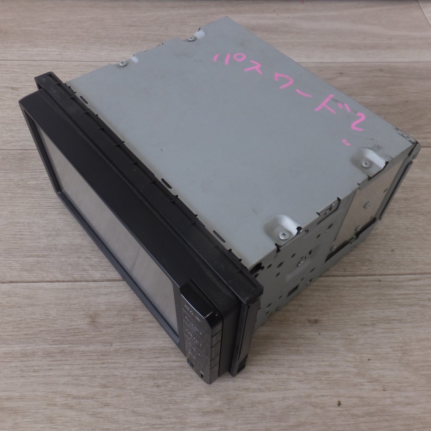 [送料無料] 現状品★パイオニア製 トヨタ 純正 エントリーナビ SDナビゲーション NSCP-W64 08545-00W61 セキュリティロック[77]★