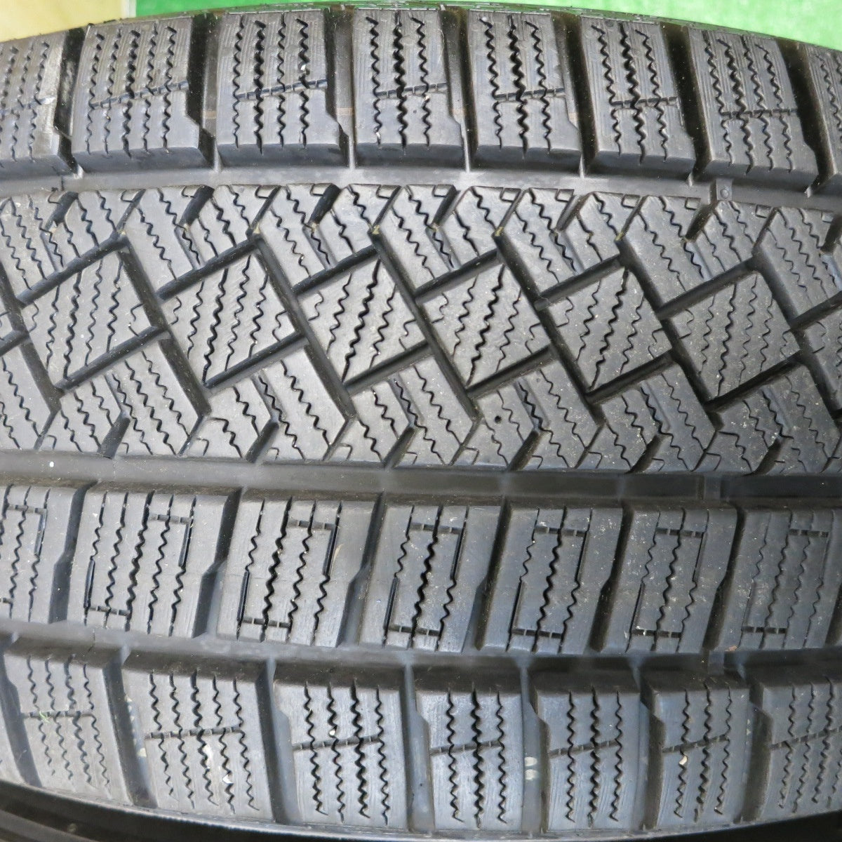バリ溝！22年！キレイ！9分★FIAT フィアット 500X 純正 MOPAR 215/60R16 スタッドレス ピレリ アイスゼロ アシンメトリコ 16インチ PCD110/5H★5113002HAス