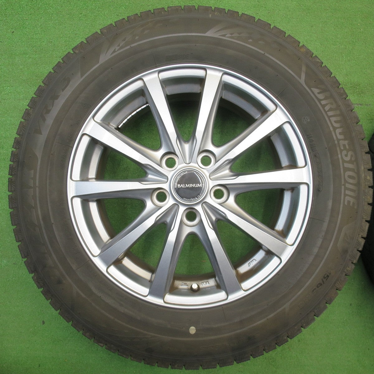 バリ溝！25年！キレイ！8.5分★スタッドレス 215/65R16 ブリヂストン ブリザック VRX3 BALMINUM LS10 バルミナ 16インチ PCD114.3/5H★6033104NJス
